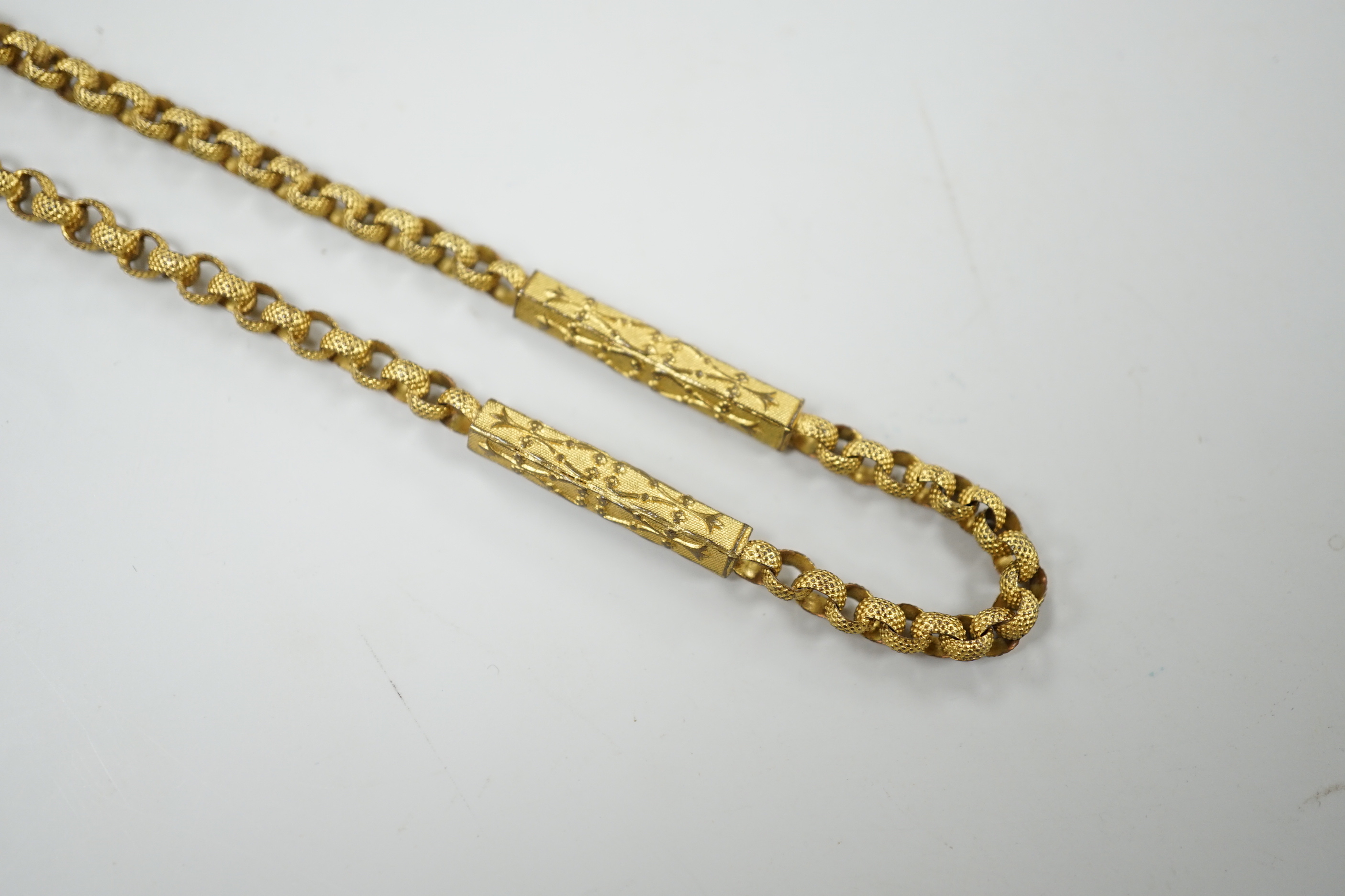 A Victorian pinchbeck chain, 103cm (a.f.).